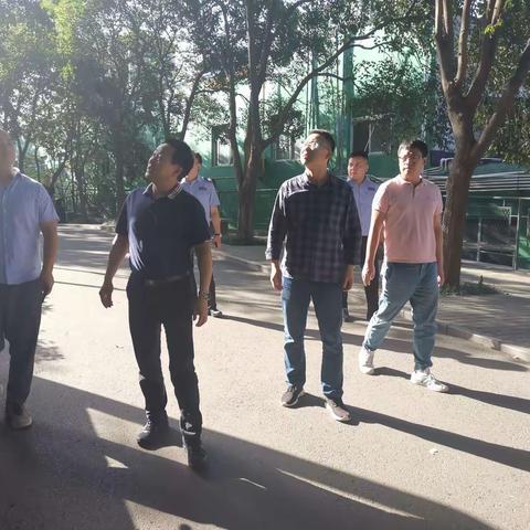 市生态环境局碑林分局主要负责人调研国控子站工作