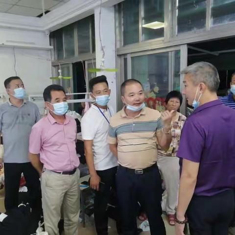 东陇镇开展国庆安全生产、消防安全 夜查行动