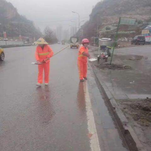 抗凝冻涩，我们奋力前行