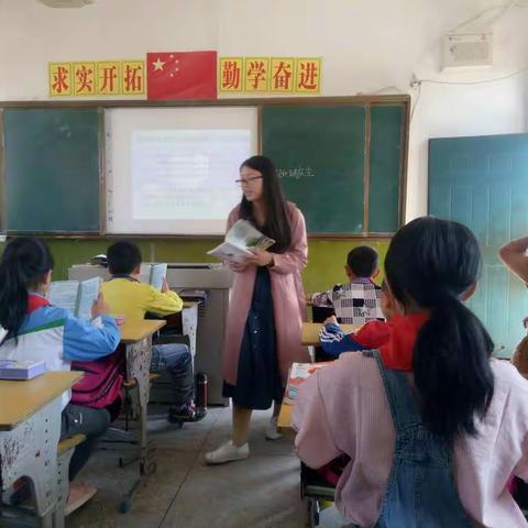 边教边学，成长在路上……