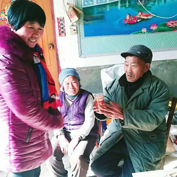 朱冬冬：一位“绣花书记”的为民情怀