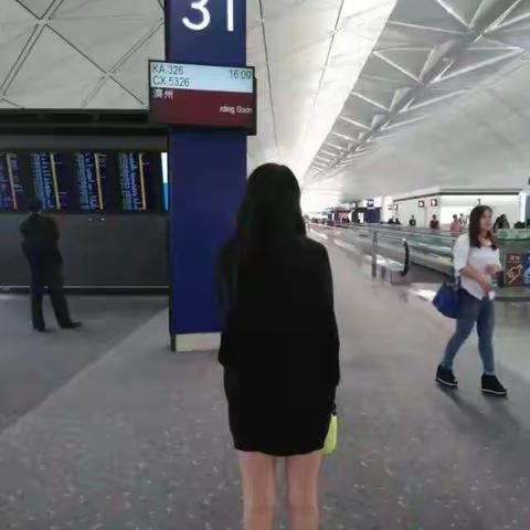 让我们一起轻拥岁月，笑对流连。好不好？