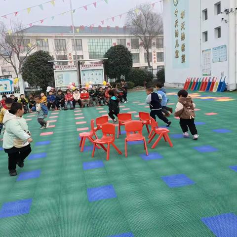 “庆元旦，迎新年”桃岭中心幼儿园庆元旦活动