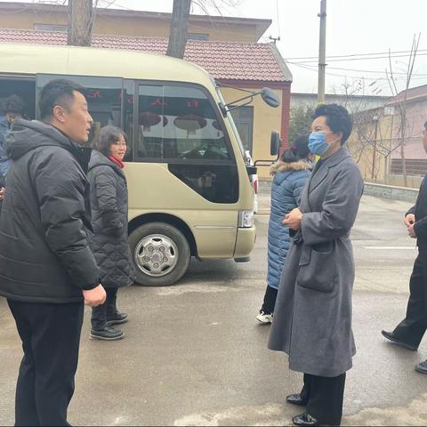 济南市妇联主席刘勤一行人到新庞村检查出彩人家工作