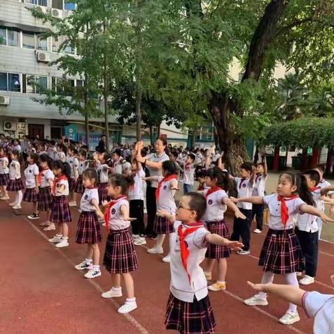 蚌山小学教育集团“赓续百年初心，展蚌山教师风采”优秀教师事迹展评（十）