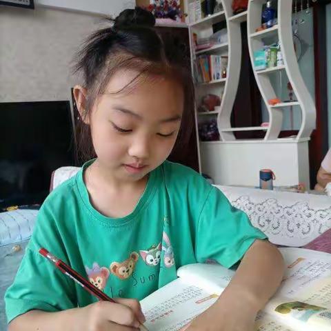 “缤纷暑假，多彩的生活”——城关小学一年级1班龚熙钰的暑假生活美篇