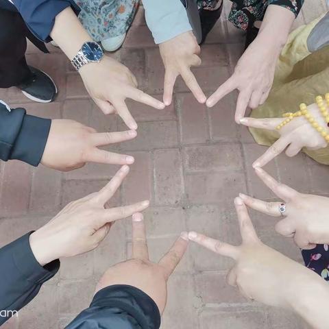 童心未泯，永远不老