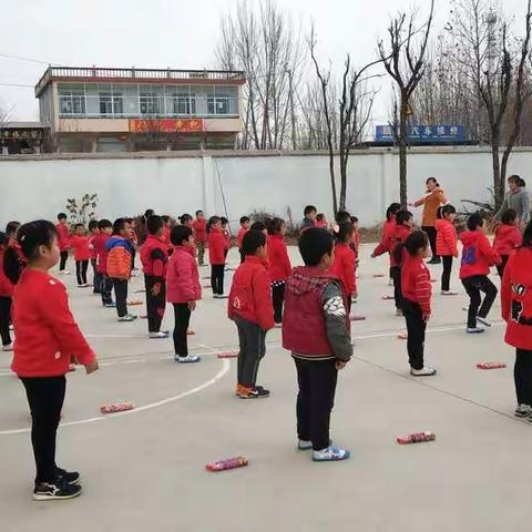 联城镇中心学校常马幼儿园户外活动展示