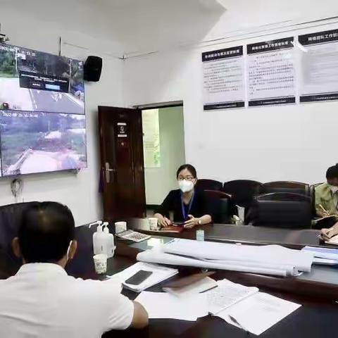 县政府副县长周小青到提蒙乡指导巩固疫情防控成果促复工复产工作