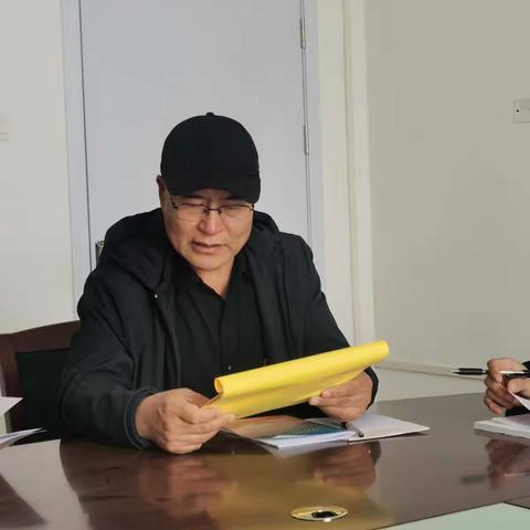 初头朗学区中心校党支部开展铸牢中华民族共同体意识专题学习教育