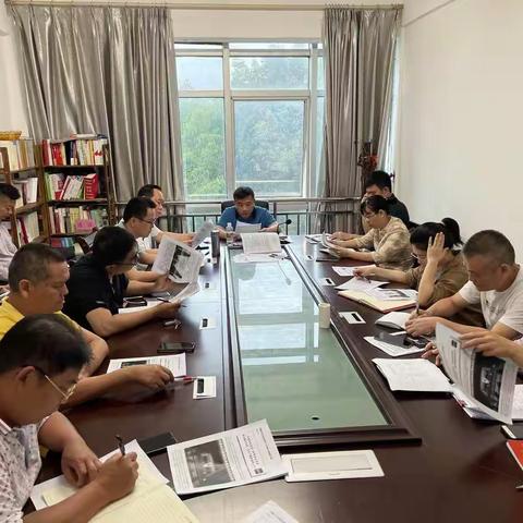 县乡村振兴局召开党组扩大会议及时传达学习省八次党代会精神