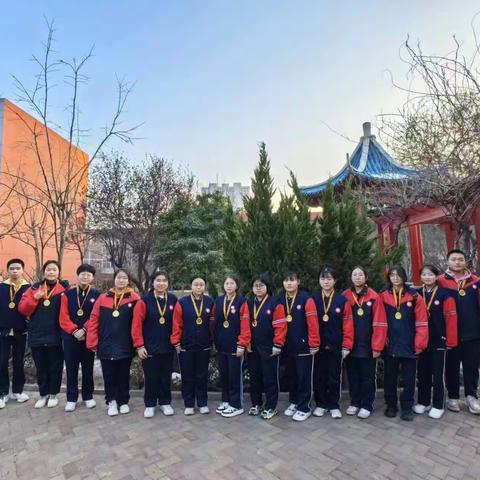 金色满园 荣誉绽放——高二年级学科竞赛颁奖仪式