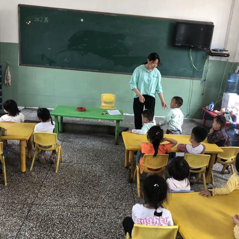 小段4月送教下乡美篇