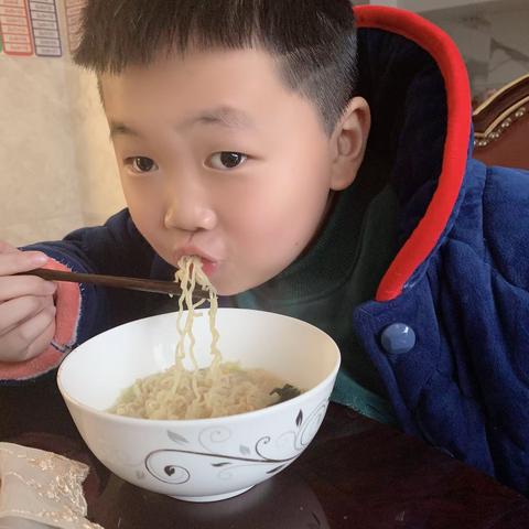 二(6)班 王浩宇的寒假数学自主练习记录