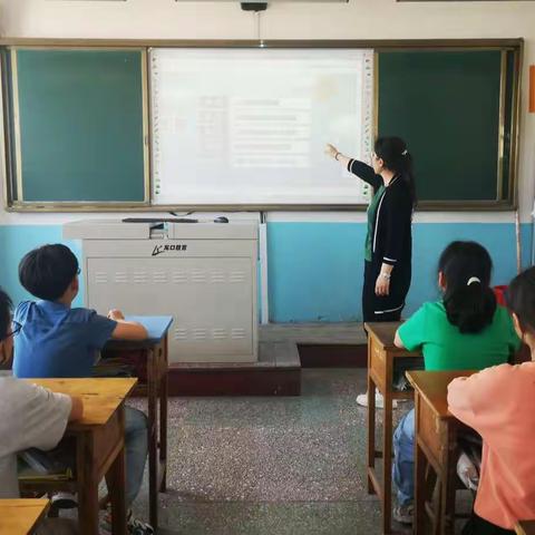 爱眼护眼，“睛”彩一生——遇家完小爱眼护眼日活动记实