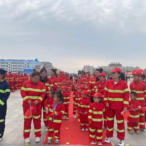 兰妮小太阳幼儿园 “迎国庆 庆中秋”消防总动员