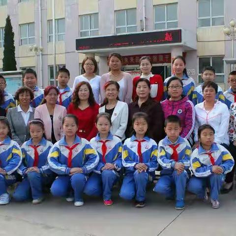 再见了，母校！