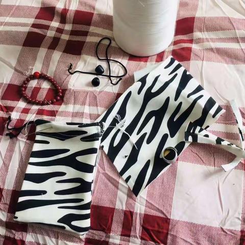 全球限量版妈妈牌小卡包