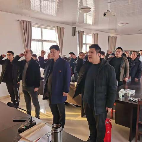 雪野街道西抬头村:召开十二月份主题党日加阳光议事活动以及预备党员转正会议