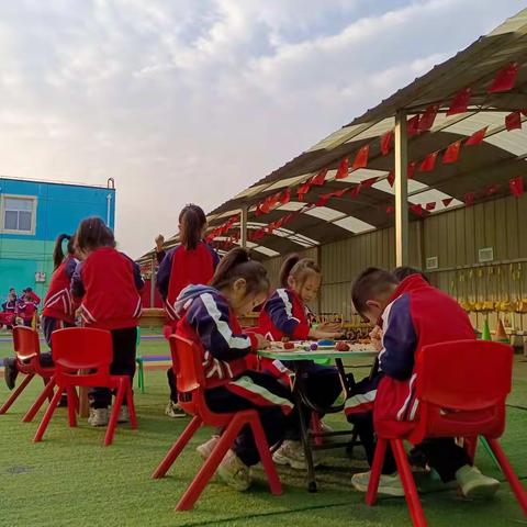 津堡幼儿园11月《表达月》主题活动