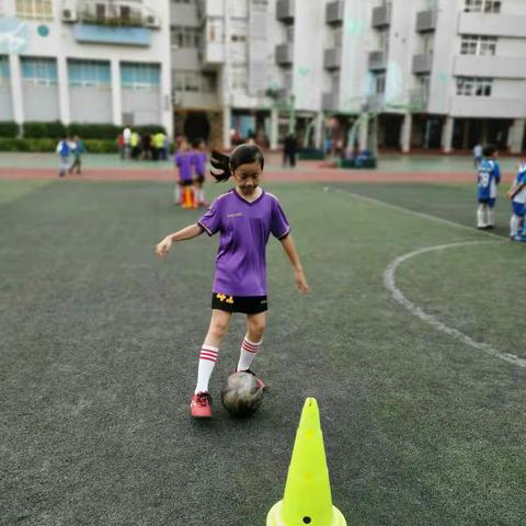 以“动”战疫——滨河小学体育停课不停学