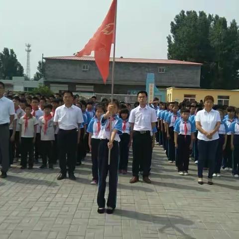 大白乡土山完全小学为在家教学做准备工作