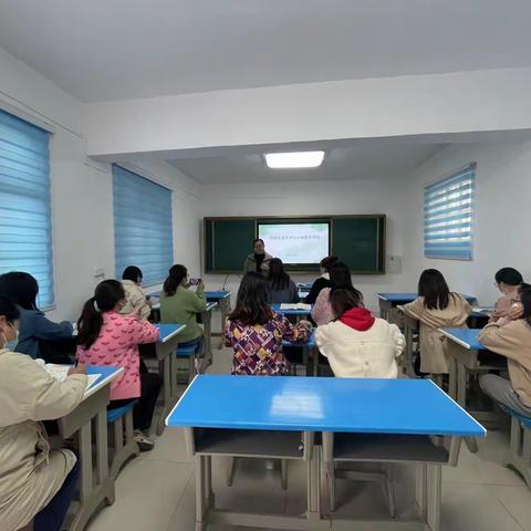 “暖春回大地，小组聚研学”鼓楼区语文中心小组教研活动