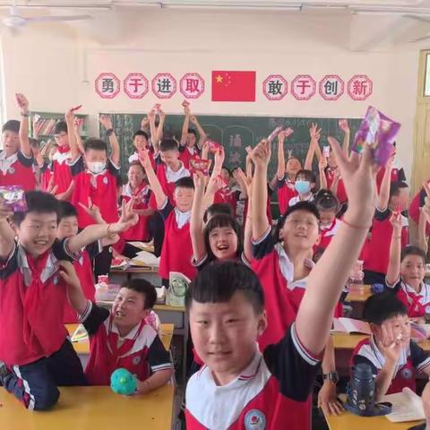 古槐二小巜庆六一》活动