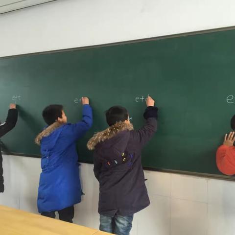 徐州市城东实验小学社团活动---自然拼读
