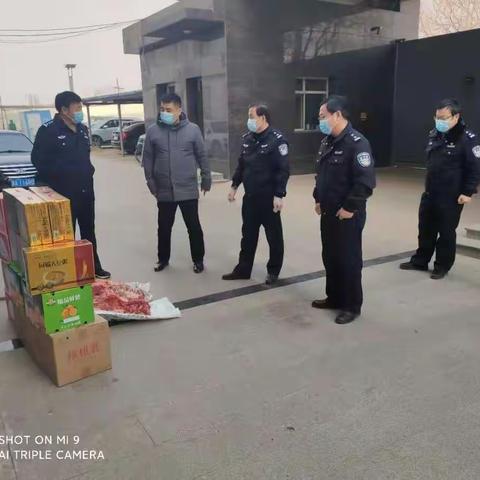 吴威同志到看守所督导工作慰问民警辅警