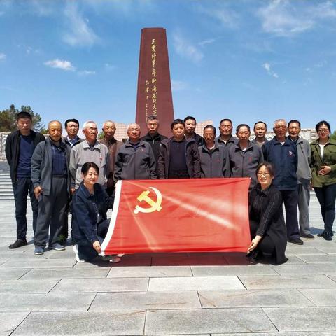 市军休所组织党员干部参观北大荒纪念馆