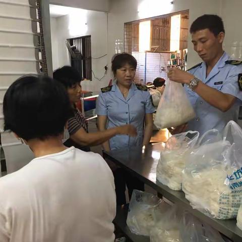 会文所开展火箭发射期间食品安全检查工作