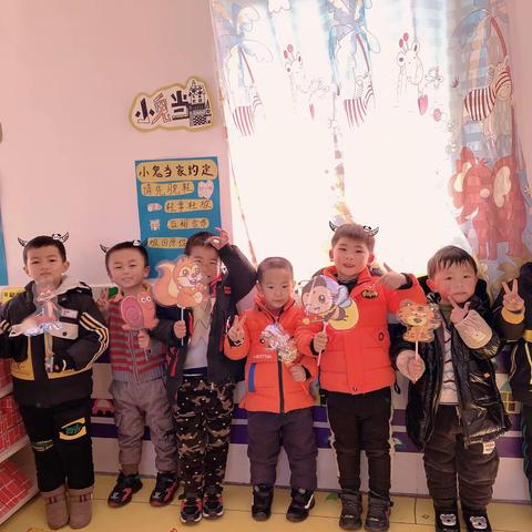 【刘佐乡中心幼儿园】大一班——新年故事会～