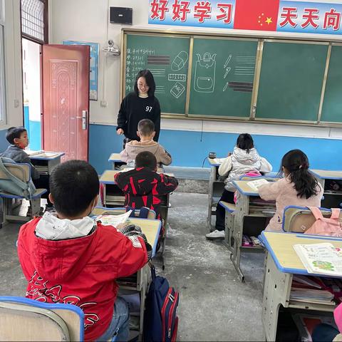 以研促教、教学相长——木王镇杨泗小学英语公开课活动