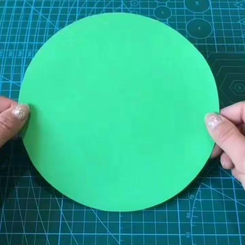 圣象幼儿园“停课不停学”第三期第四课亲子手工活动《小青蛙》