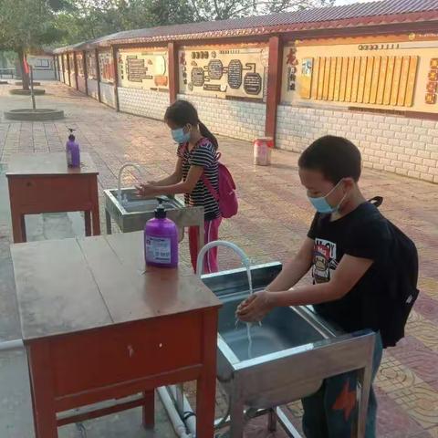 石窝镇龙田小学2020年春季期幼儿园、一至三年级学生开学通知