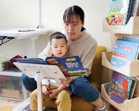“书香润童年，阅读促成长”——乌衣幼儿园阅读分享活动