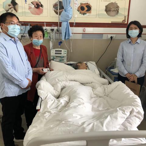 上门服务解忧愁    敬业奉献暖人心
