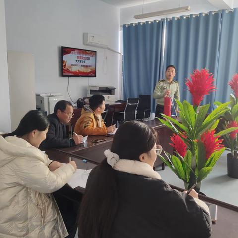 消防安全进校园，防患未然保平安——郑旺镇大尤家小学开展消防安全培训活动
