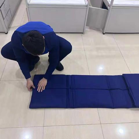 特勤二站组织开展“抓内务、树标杆”内务大比拼活动