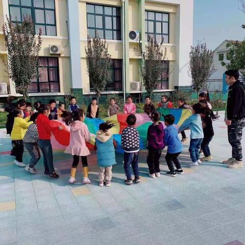 岳村镇实验幼儿园大班——快乐体智能