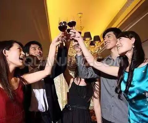 经济形势不好，中国人闲出四大病：