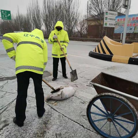 瑞雪兆丰年，辽宁高速祝您出行平安