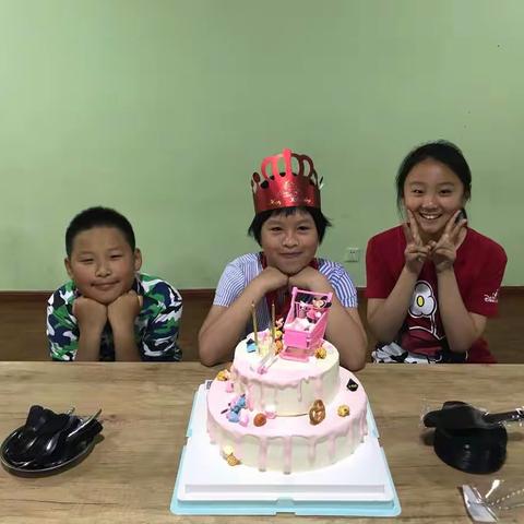 孙佳生日派对🎂🎊🎉