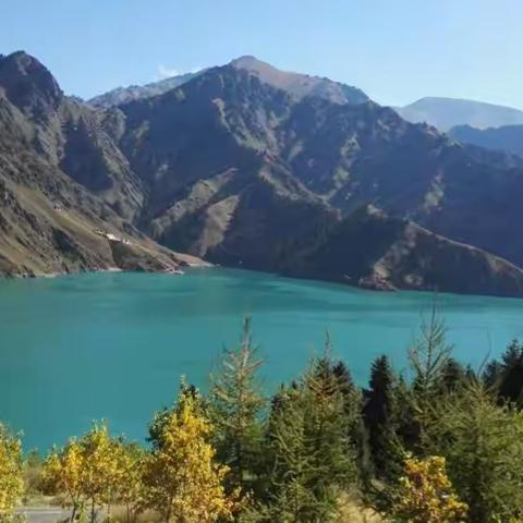 在那遥远的地方祝大家中秋愉快——2016走进新疆之一