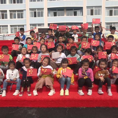 孤山镇中心幼儿园大一班为 中国加油 武汉加油 ❤️