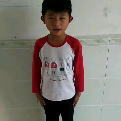 113班姚昌廷  祝愿天下所有母亲节日快乐！