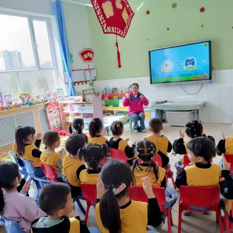 园丁学校幼儿园——月亮三班