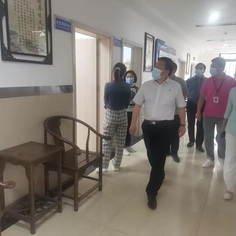 区卫生健康委党委书记、主任蒋永华一行莅临小沔中心卫生院调研