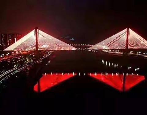 从心追梦教育人